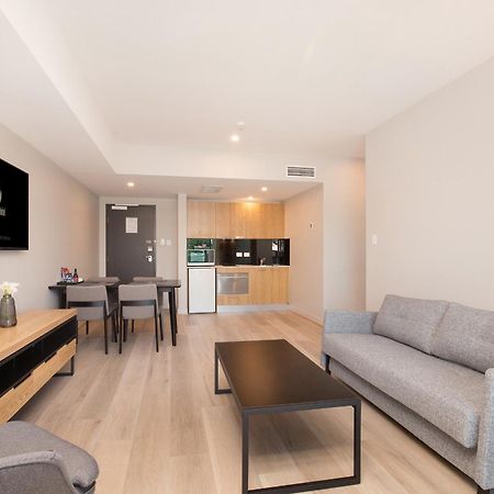 Jephson Hotel & Apartments Toowong Exterior photo